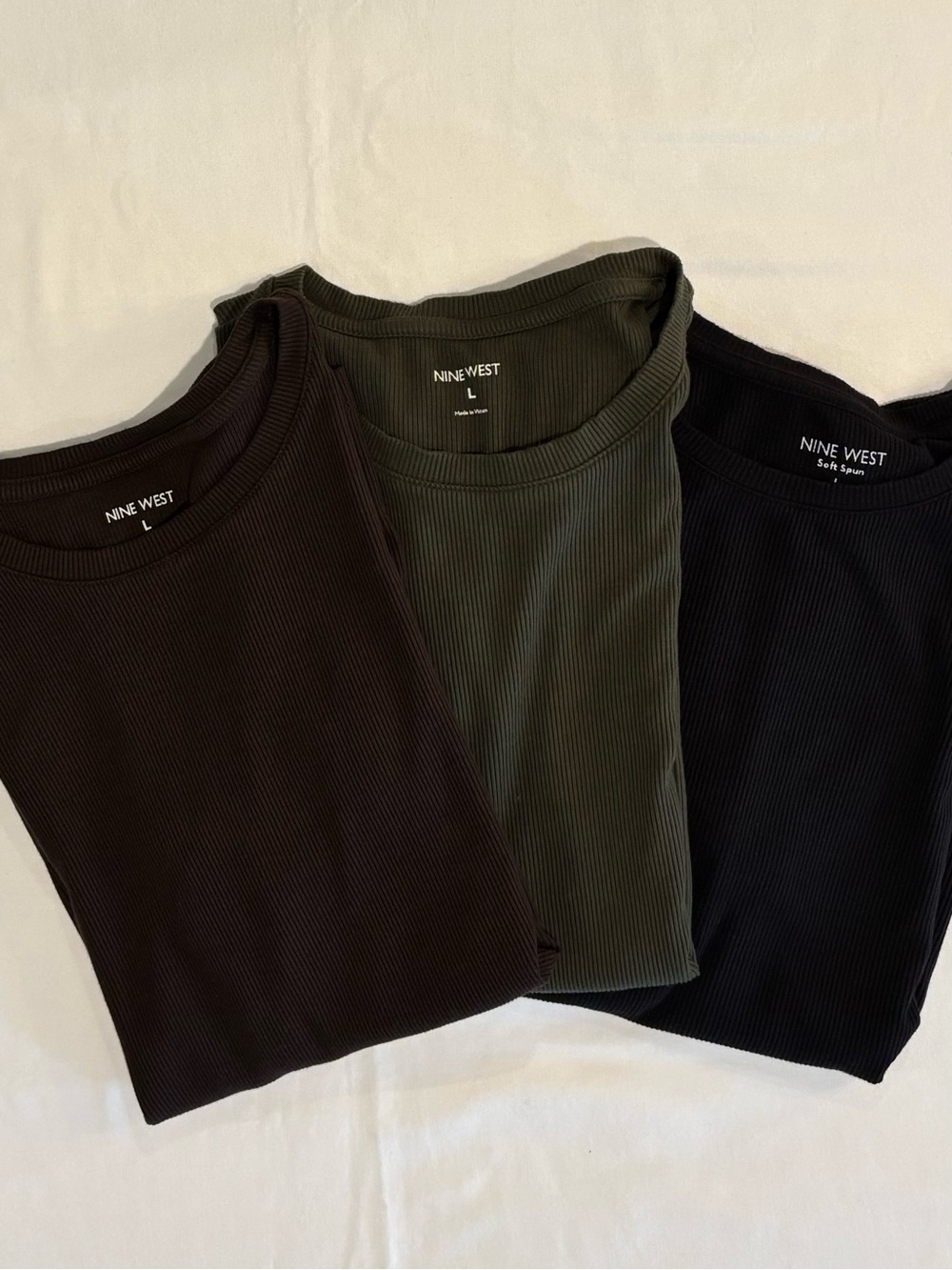 Set of 3 Nine West Ribbed Tees in Dark Brown, Olive Green, & Black Size Large